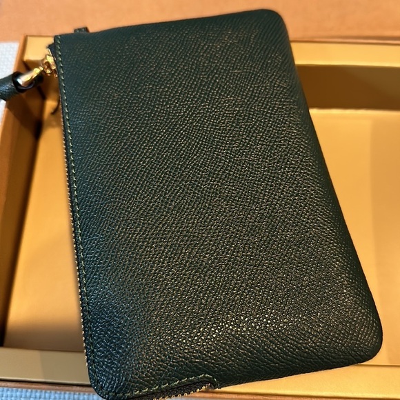 Coach wristlet gift set - Picture 3 of 5